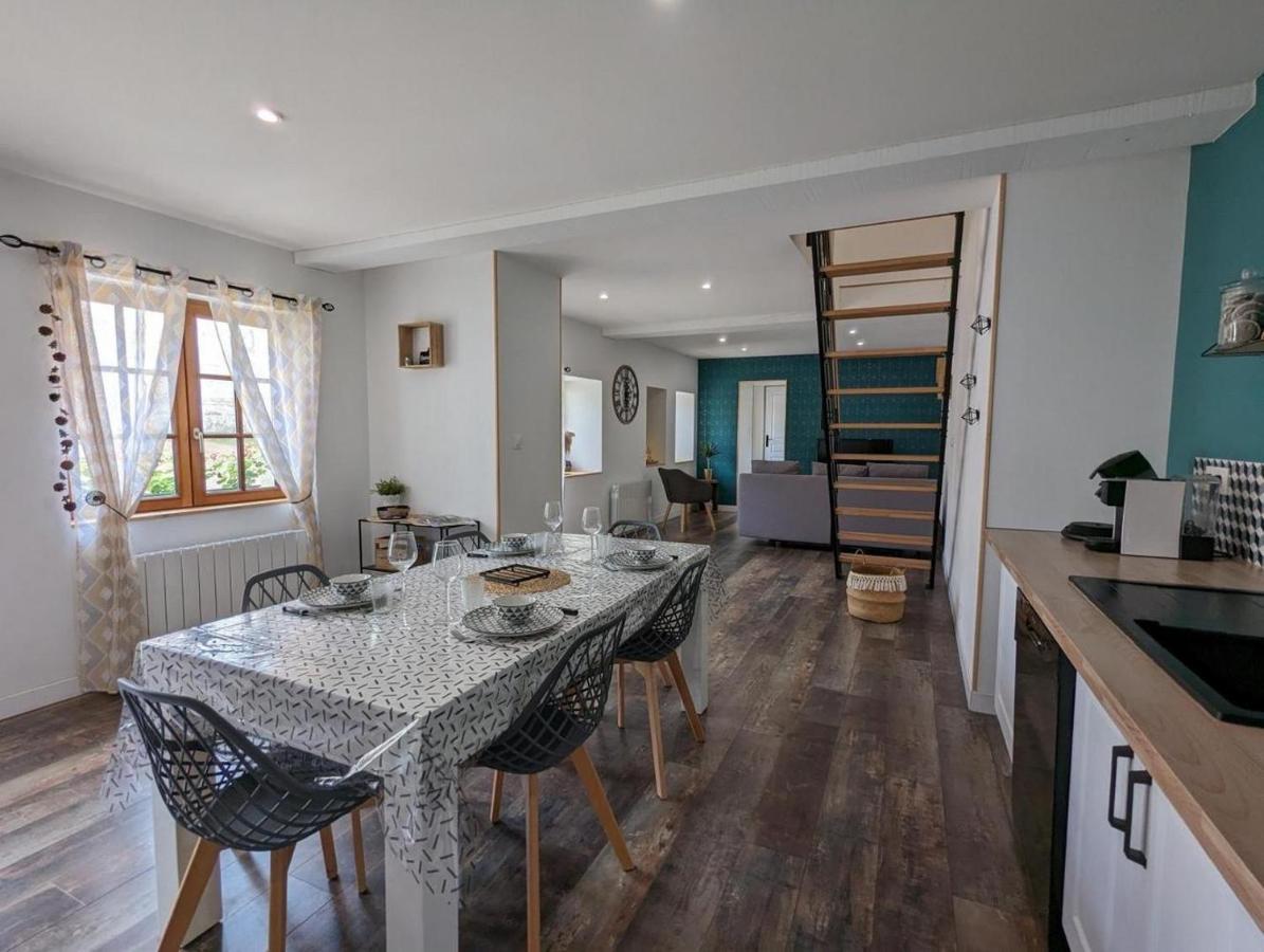 Gite La Rive Gauche Saint-Meme-les-Carrieres Exterior foto